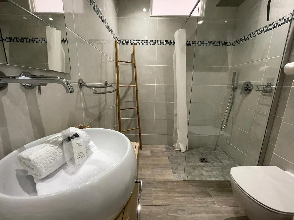 Centre De Beausoleil, Climatise, Wifi, Terrasse. Apartman Beausoleil